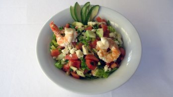 Karidesli Avokado Salatası