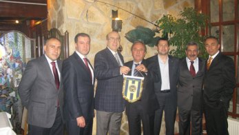 Fenerbahçeli İşadamları Trilye'de Toplandı